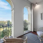 Villa Il Villino Del Collezionista With Pool In Pistoya