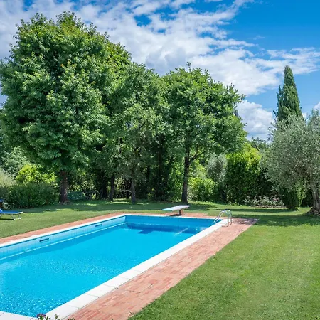 Villa Il Villino Del Collezionista With Pool, *